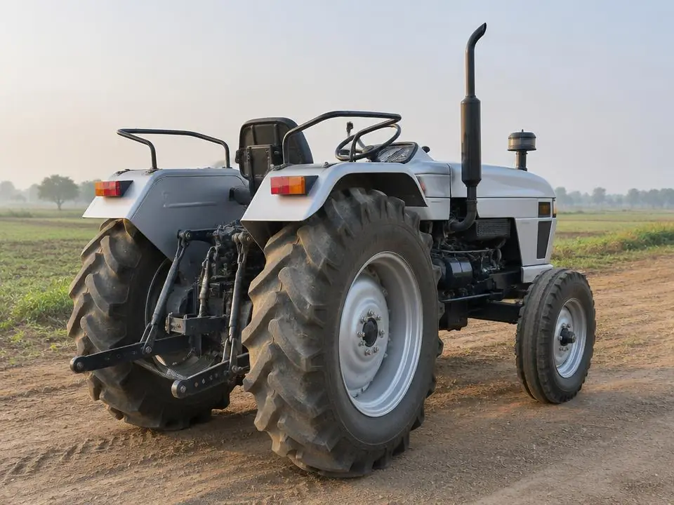 Trakstar 545 — representative tractor photo